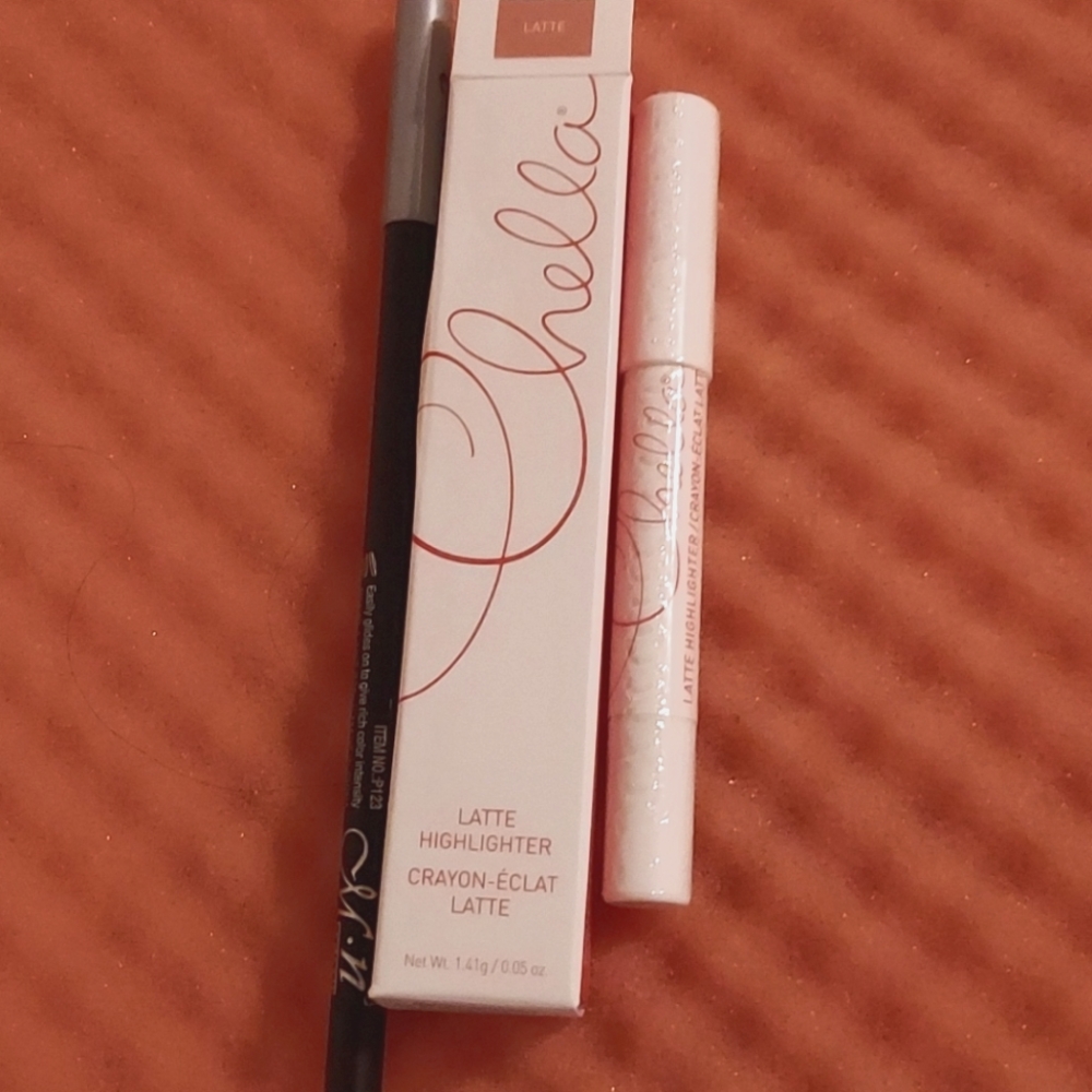 Highlighter & Eyeliner Lot